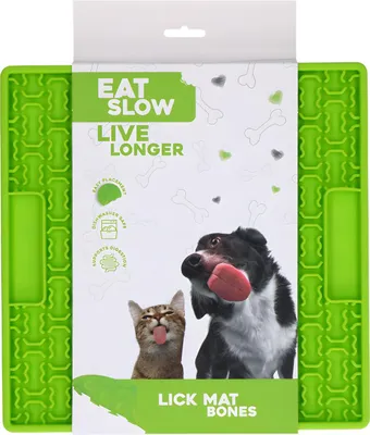 Obrázok produktu pre Podložka na lízanie Eat Slow Live Longer so zelenou kosťou, rozmery: 21 x 21 cm