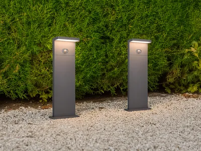 Produktbild von 2er SET Hybrid Außen Garten Sockelleuchten mit Strom, Solar und Bewegungsmelder