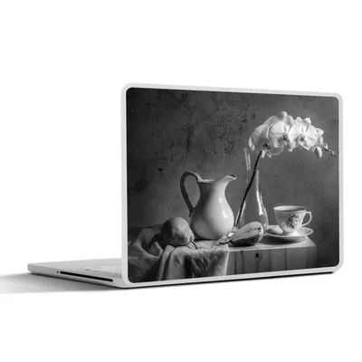 Produktbild von MuchoWow® Laptop Aufkleber Sticker Cover Tisch - Stilleben - Schwarz - Weiß 25x18 cm - Laptop-Deko