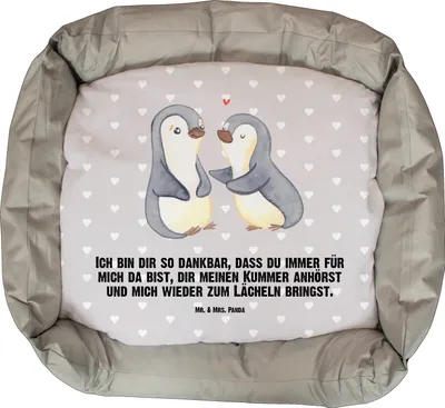 Produktbild von Mr. & Mrs. Panda Hundekissen Pinguine trösten - Grau Pastell - Geschenk, Dankeschön, Freundin, für Frauen, Mitbringsel, Freund, Valentinstag, Geburtstag, Welpen, Vatertag