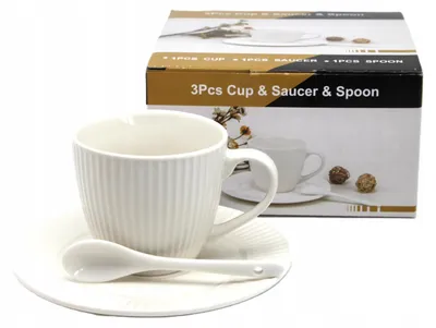 Produktbild von Queen Isabell Porzellan-Tasse mit Untertasse und Löffel 210ml