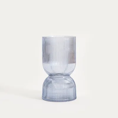 Zdjęcie produktu dla HOMLA Wazon LIMPID szklany prążkowany błękitny 20 cm