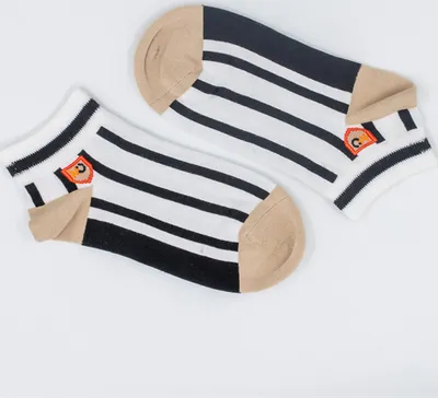 Produktbild von MEGAGROUP 2 Paar Quarter Socken Bambusfaser schwarz und weiß Größe 40-44
