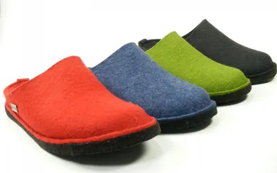 Produktbild von Haflinger Schuhe Damen Herren Hausschuhe Pantoffeln Wollfilz Flair Soft 311010, Größe:36 EU, Farbe:Rot