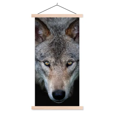 Produktbild von MuchoWow® Textilposter Wolf - Porträt - Schwarz 60x120 cm mit holzfarbenen Rahmen - Holz
