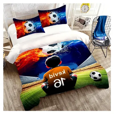 Produktbild von Personalisierte Bettwäsche mit Namen im Sportthema Fußball, Bettbezug mit Reißverschluss (135x200 cm, 3-teilig)