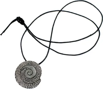 Produktbild von Minott Kette aus Baumwolle zum verknoten mit Muschel Anhänger 21334