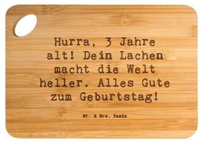 Produktbild von Mr. & Mrs. Panda Schneidebrett Spruch 3. Geburtstag Jubel - Transparent - Geschenk, handgefertigt, vesperbrett, Frühstücksbrettchen, Glück, holzschneidebrett, dritter