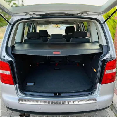 Immagine prodotto di Protezione paraurti per VW Touran 2003-2010 in acciaio inox spazzolato