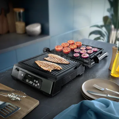 Zdjęcie produktu dla Philips 7000 series Grill kontaktowy z serii 7000, Czarny, Prostokątny, Dotyk, 220 °C, Pokrywa na zawiasach, Pokrywa zamykająca, 180°