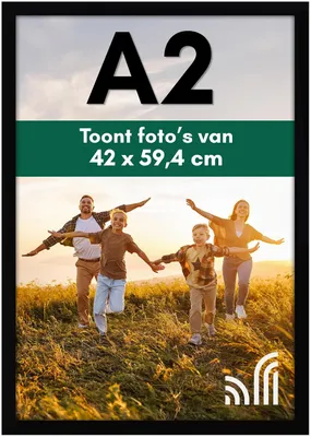Obrázek produktu pro Rám na fotografie s plexisklem – 42x59,4 cm. Rám vyrobený z kompozitního dřeva, vhodný pro vertikální i horizontální zavěšení na zeď