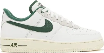 Produktbild von Nike Air Force 1 '07 LX Sneakers Damen