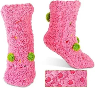 Produktbild von Kuschelhäuschen Plüsch Hausschuhe und Socken - Plüsch-Tier Keramik Warme Hausschuhe - Schattiges Keramik Monster Muster Halbhohen Socken - Antislip, Warme und Bequeme Schlafsocken - Geeignet für Männer und Frauen im Herbst und Winter - Rosa