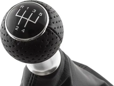 Obrázok produktu pre Športový gombík prevodovky z perforovanej kože + radiaca páka čierna 5-stupňová pre Audi A4