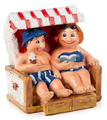 Produktbild von Dekofigur Pärchen im Strandkorb, lustige Geschenkidee 7,5 x 7 x 8 cm
