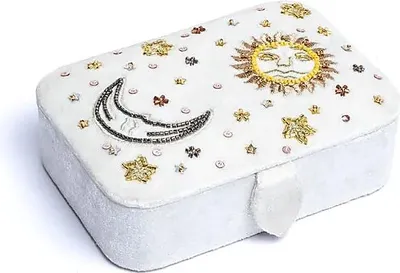 Produktbild von Schmuck-/Tarotbox Samtweiß mit Sonne und Mond – 11 x 15,5 x 5 cm