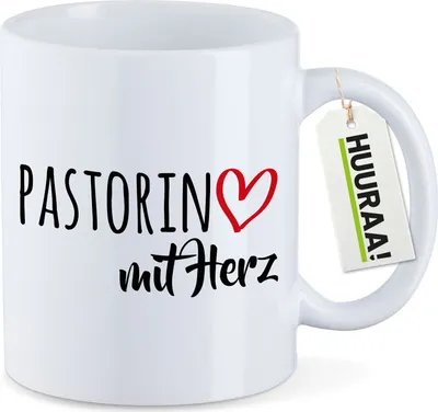 Produktbild von Huuraa Kaffeetasse Pastorin mit Herz 330ml Weiß Keramik Kaffeebecher Geschenkidee