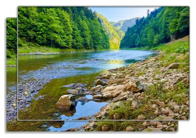 Produktbild von Wallario Frühstücksbrettchen 2er Set aus Glas, je 20 x 30 cm, mit rutschfesten Füßen, Motiv Fluss in den Bergen an steinigem Ufer