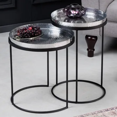 Produktbild von riess-ambiente Design 2er Set Beistelltisch ELEMENTS 55cm silber Hammerschlag handmade rund Couchtisch Tisch