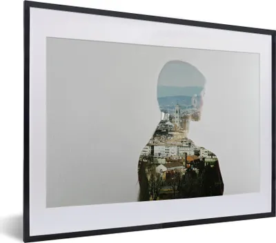 Produktbild von MuchoWow® MuchoWow® Gerahmtes Poster Mehrfachbelichtung einer Frau und einer Stadt 40x30 cm - Poster mit zchwarzem Bilderrahmen - Bilderrahmen - Poster im Rahmen