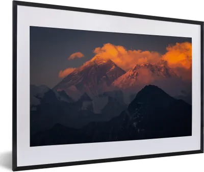 Produktbild von MuchoWow® Gerahmtes Poster Sonnenuntergang im Himalaya mit Mount Everest, Nepal 60x40 cm - Poster mit Schwarzem Bilderrahmen Wandposter Rahmen Foto Bilder - Schlafzimmer - Plakat in Rahmen - Drucken