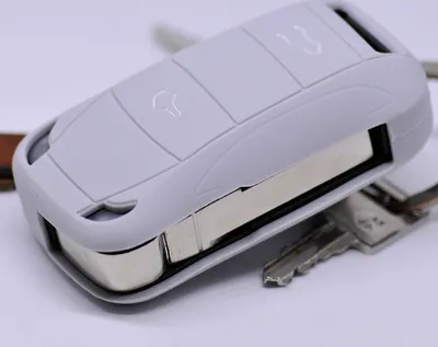 Produktbild von Auto Schlüssel Hülle Silikon Schutz Cover Grau kompatibel mit Porsche Cayenne 955 9PA 2002-2012 2 Tasten Klappschlüssel