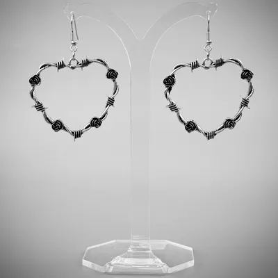 Produktbild von Barbed Wire Heart with Roses - Ohrringe