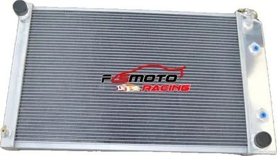 Image de Radiateur en aluminium, Puissance de refroidissement améliorée, Conception robuste soudée TIG, Ajustement sur mesure pour les voitures classiques
