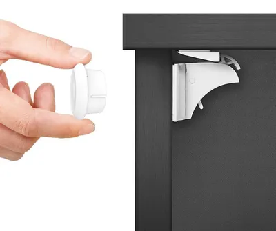 Immagine prodotto di Serratura magnetica per armadi, sistema di sicurezza per bambini, invisibile, senza necessità di foratura, confezione da 10 pezzi, 2 chiavi, colore bianco