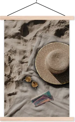Produktbild von MuchoWow® Textilposter Strand - Sonnenbrille - Sommer 60x90 cm mit holzfarbenen Rahmen - Textil