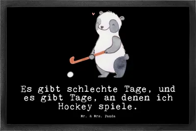 Produktbild von Mr. & Mrs. Panda Fußabtreter Panda Hockey spielen 50 x 75 cm - Schwarz - Geschenk, Schmutzmatte, Eingangsteppich, Schmutzfangteppich, Fussmatte, fußmatte, Feldhockey