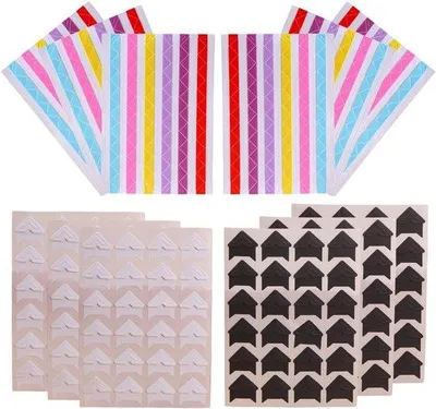 Zdjęcie produktu dla Bildkleber-Fotostifte - 756 Einheiten - 12 Blätter Grundierungspapier Eckstifte für Kreativalbum, Erinnerungsbuch, Bastel-Photoalbum und Tagebuch.