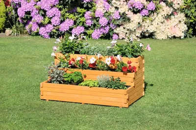 Produktbild von Pflanzkastentreppe „Volterra“ aus Holz mit Pflanzfolie 99,5 x 59,5 x 48 cm braun