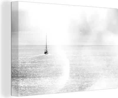 Produktbild von MuchoWow® - Leinwandbilder - Segelboot vor der Küste Schottlands - schwarz und weiß, Wandbild, Wanddeko Bilder Wohnzimmer, 120x80 cm