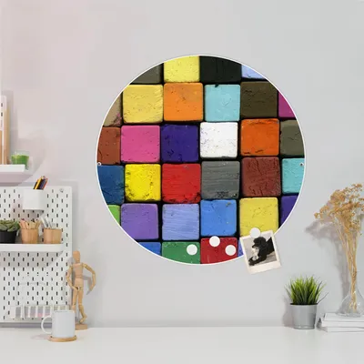 Zdjęcie produktu dla Okrągła tablica magnetyczna ze stali, biała, 47 cm, kolorowe kredy