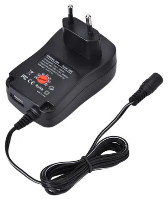 Zdjęcie produktu dla Uniwersalny zasilacz AC/DC, 5 V, 2,1 A, złącze USB, 6 końcówek, 30 W, 3 V/4,5 V/5 V/6 V/7,5 V/9 V/12 V