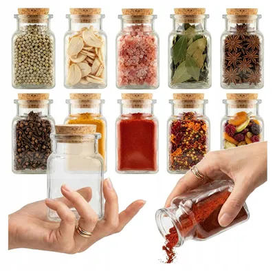 Immagine prodotto di 12 vasetti da 150 ml con tappo in sughero, ideali per spezie