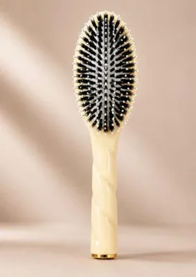 Produktbild von La Bonne Brosse N.03 The Essential Soft Hair Brush Ivory Cream