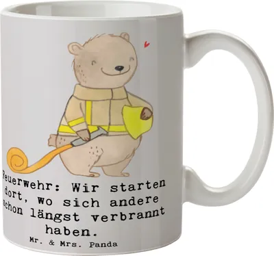 Produktbild von Mr. & Mrs. Panda Kaffeebecher Feuerwehrmann Helden - Grau Pastell - Geschenk, Respekt, Rettung, Tasse, Tapferkeit, Berufe, kreative Geschenke, Berufsalltag, Hingabe