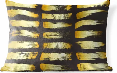 Produktbild von MuchoWow® Outdoor Kissen - Goldene Streifen auf schwarzem Hintergrund - 60x40 cm - Wetterfest - Lounge Kissen - Zierkissen - Kissen für Innenräume