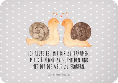Produktbild von Mr. & Mrs. Panda Kühlschrankmagnet Schnecken Liebe - Grau Pastell - Geschenk, Freundin, haftmagnet, rechteckmagnet, Notizhalter, magnet, whiteboardmagnet, Zufrieden