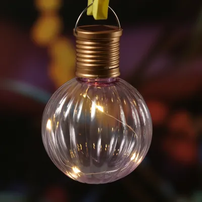 Produktbild von LED Solar Glühbirne GLOW - Kugelleuchte - 4 warmweiße LED Drahtlichterkette - H: 11cm, D: 8cm - rosa