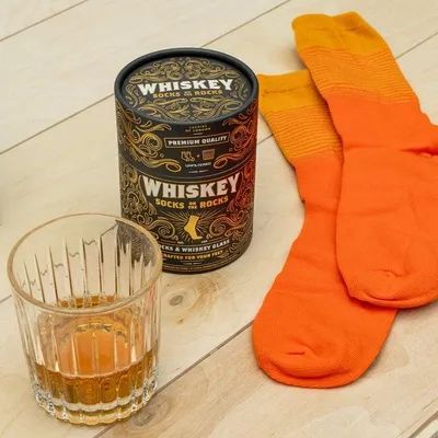 Obrázek produktu pro Sada sklenice na whisky a ponožky, dárek pro chlapa, gadget, nápoje