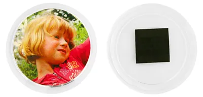 Produktbild von EDUPLAY 240-065 Buttons, Ø 6 cm aus Kunststoff mit Magnetpin, transparent/weiß (12er Pack)