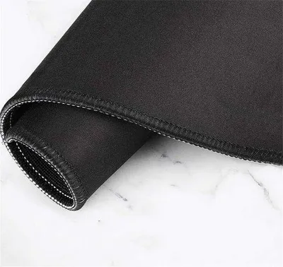 Image de Tapis de souris Gaming XXL 900 x 400 x 3 mm - tapis de souris antidérapant en caoutchouc avec bords cousus - sous-main de bureau