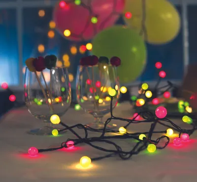 Produktbild von Best Season LED-Perlenlichterkette mit Trafo, 80teilig grüne, gelbe und rote Birnchen, 472-70