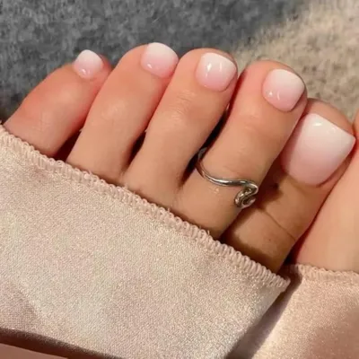 Produktbild von Fake Zehennägel zum Aufkleben Kurz Rosa Ombre Weiß Pink Verlauf 24 Stück mit Kleber