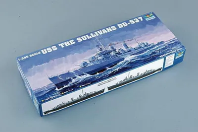 Produktbild von Trumpeter USS The Sullivans 1:350, 05304