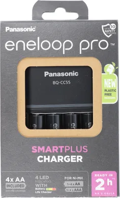 Produktbild von Panasonic Smartplus + 4x AA Eneloop PRO 2500 mAh (K-KJ55HCD40E)