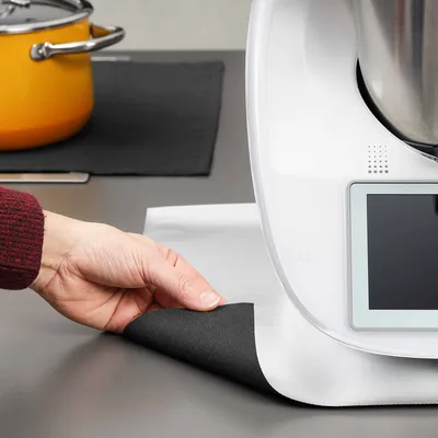 Produktbild von FireMat Silk-A Edition 50x40cm,.Feuerfeste Unterlage für Elektrogeräte | Wasser & Ölabweisend + Rutschfest.Für Elektrogeräte wie Kaffeemaschine uvm.